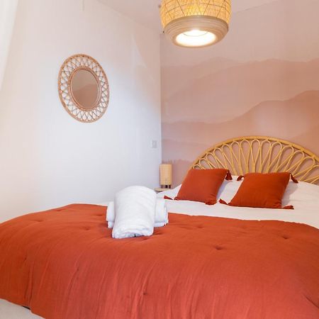 Appart Cosy, Piscine, Clim, Parking Prive - Proche Plage - Arrivee Autonome - Lit Queen Size Ла-Сейн-сюр-Мер Екстер'єр фото