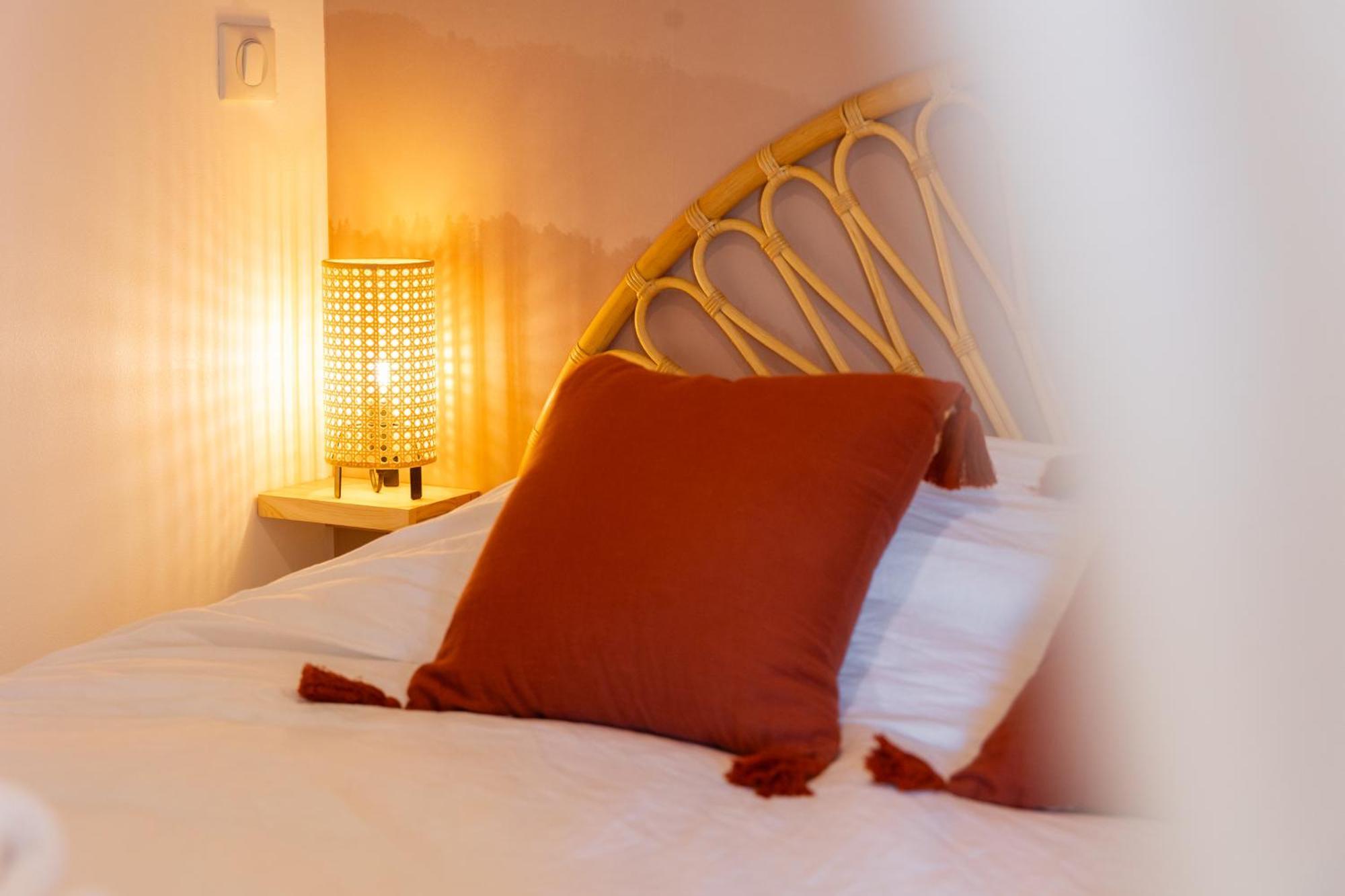 Appart Cosy, Piscine, Clim, Parking Prive - Proche Plage - Arrivee Autonome - Lit Queen Size Ла-Сейн-сюр-Мер Екстер'єр фото