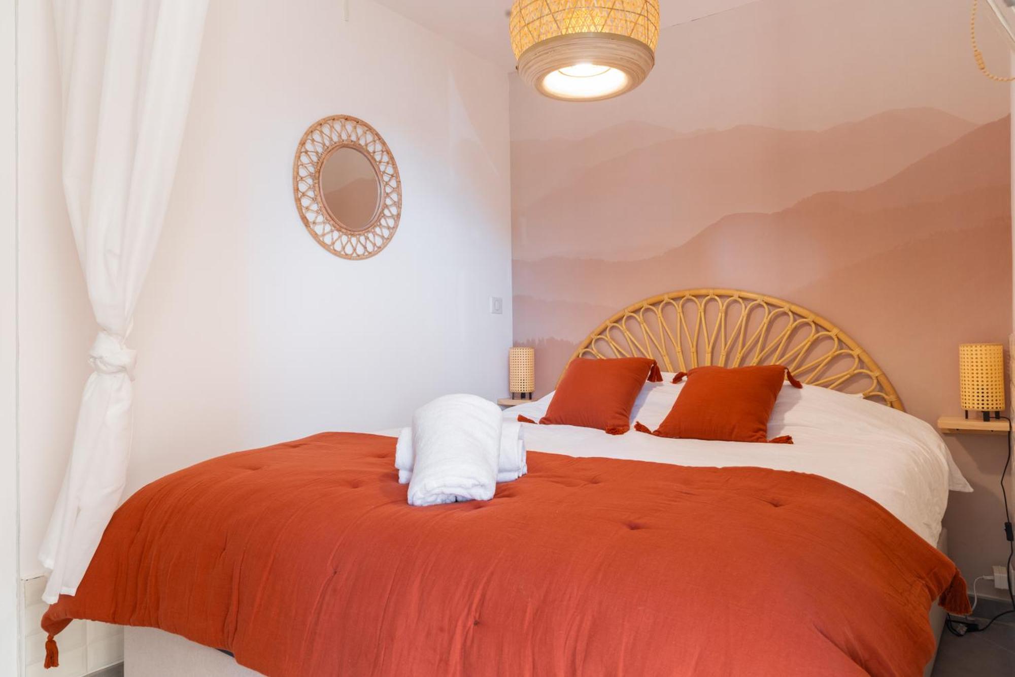 Appart Cosy, Piscine, Clim, Parking Prive - Proche Plage - Arrivee Autonome - Lit Queen Size Ла-Сейн-сюр-Мер Екстер'єр фото